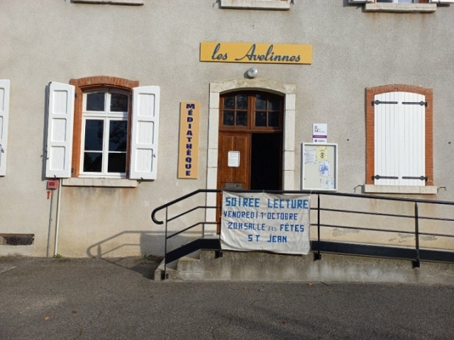 Médiathèque de Saint-Jean-d'Avelanne_Saint-Jean-d'Avelanne