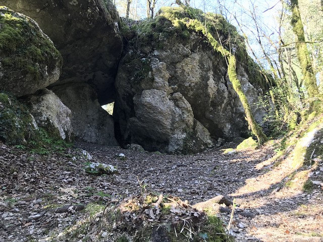 La grotte du loup