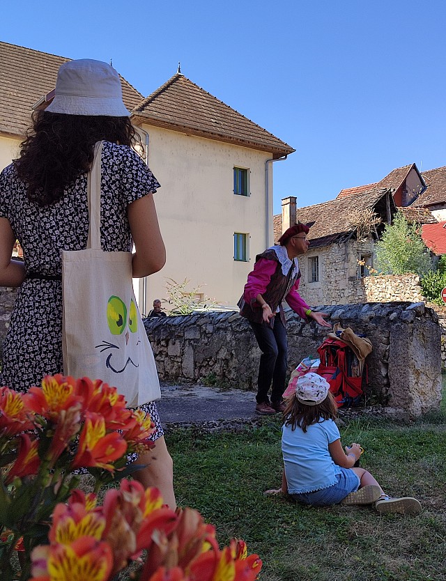 Visite guidée de Yenne théatralisée... avec Christian été 2023 Yenne