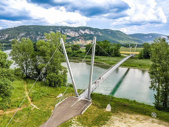 Passerelle sur le Rhône_La Balme