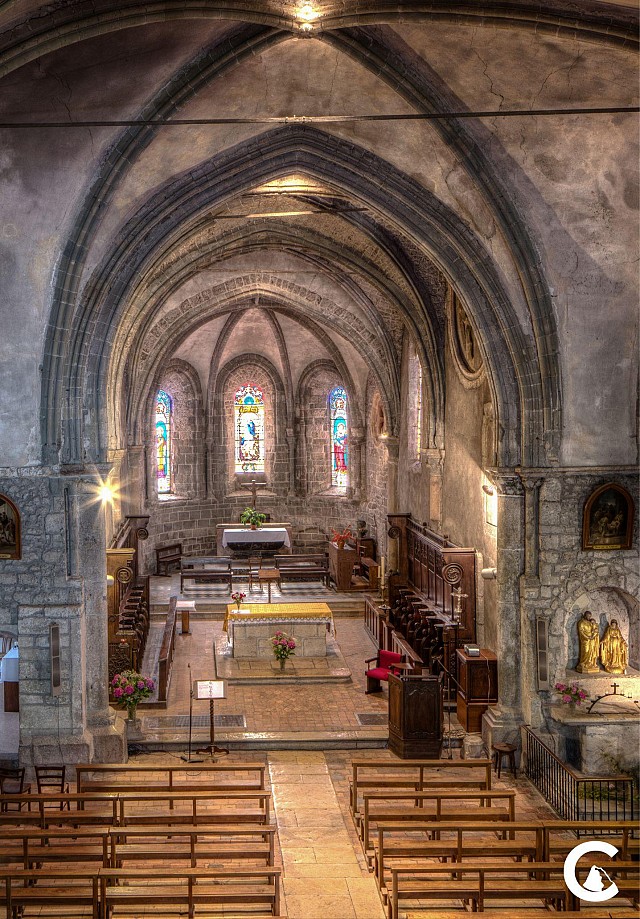Visite de l'église de Yenne et fragments d'histoire_Yenne