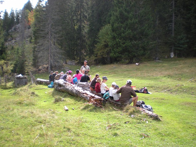Les sens en éveil dans les pelouses sèches I Rendez-vous Nature en Savoie_Saint-Jean-d'Arvey