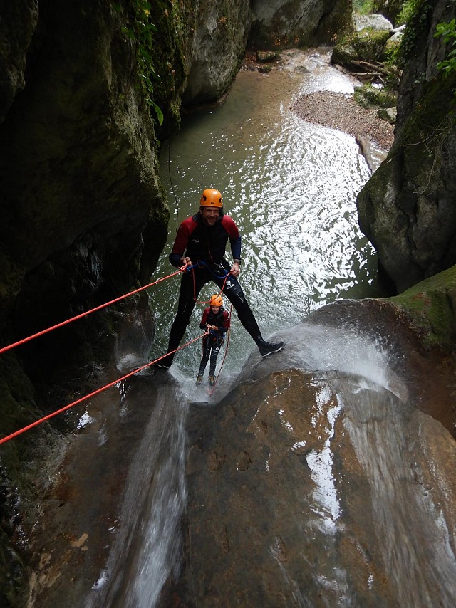 Descente en rappel