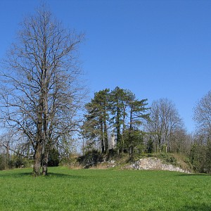 Le château du Menuet - Les Echelles Le château du Menuet - Les Echelles