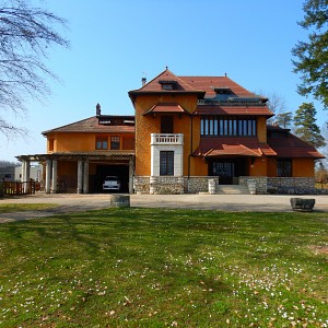 Villa Bellen, Chimilin Villa Bellen, Chimilin