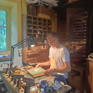 Atelier de reliure Monsieur Livre Savoy' Art_La Bridoire Atelier de reliure Monsieur Livre Savoy' Art_La Bridoire