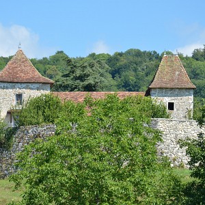 Village de Rochefort et son château_Rochefort Village de Rochefort et son château_Rochefort