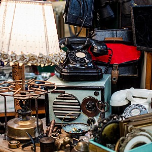 Vide grenier et exposition de vieilles mécaniques_Saint-Béron Vide grenier et exposition de vieilles mécaniques_Saint-Béron