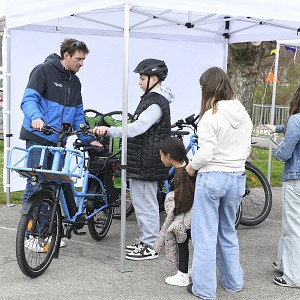 Stand révision Vélo Agence éco SMAPS Stand révision Vélo Agence éco SMAPS
