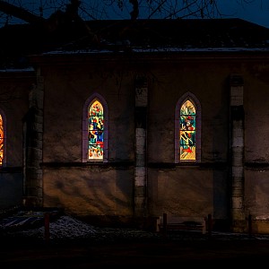vitraux_de_nuit_ext2.jpg vitraux_de_nuit_ext2.jpg